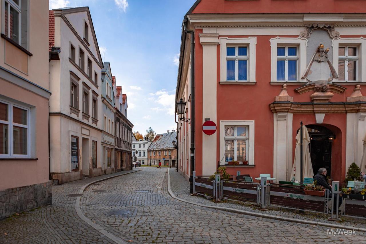 Apartament Z Historia, Klahra Myweek Лёндек-Здруй Экстерьер фото